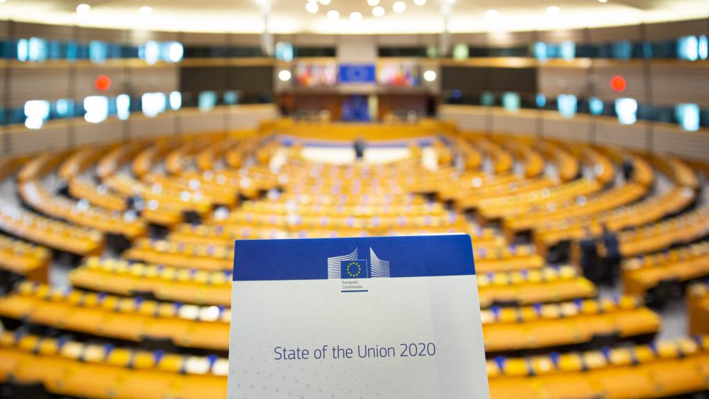 EU speaking chamber 